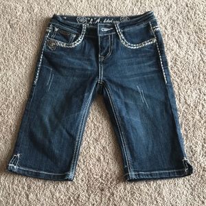 La idol size 12 shorts
